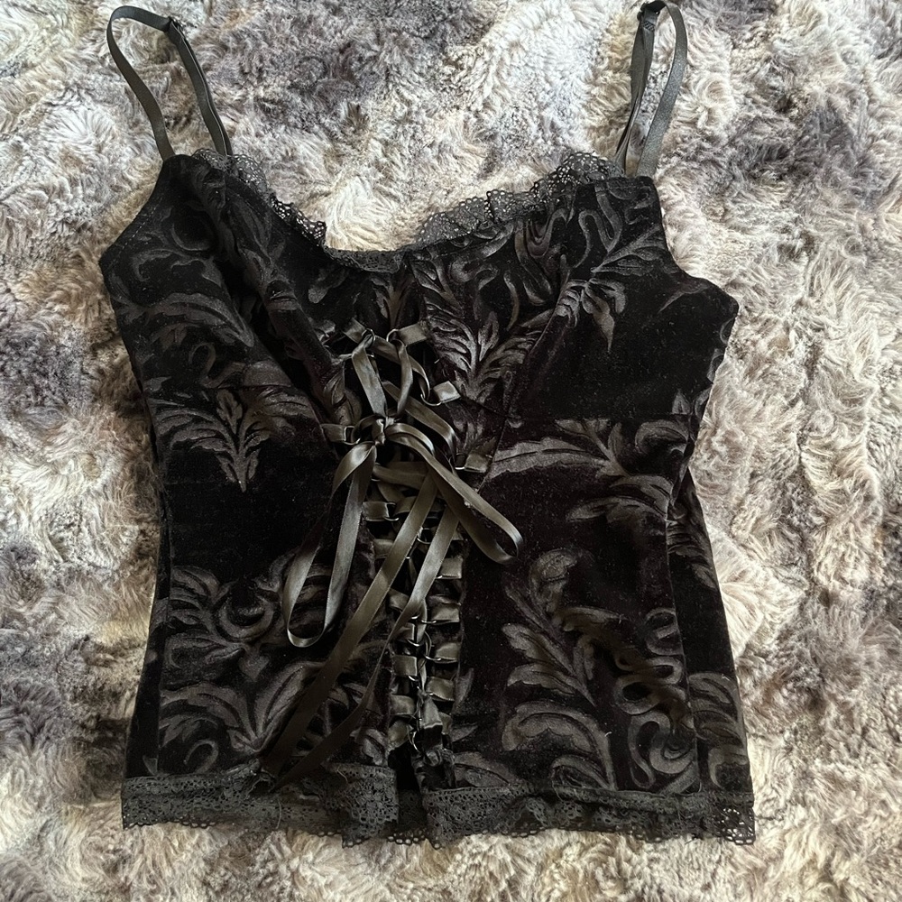 Y2K black velvet lace up crop top